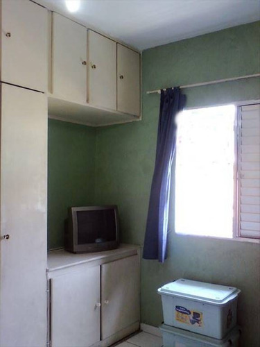 Imagem 11 de 18 de Apartamento Na Vila Melo Proximo Ao Mercado Luanda E Do Hiper Extra Ponto De Onibus E Lotacao Escolas Farmacias Bancos E Escolas Com 02 Dormitorios E Demais Dependencias - Hm1121