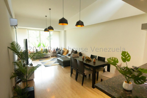 Apartamento En Venta\ Escampadero\ Mg- 4-1179