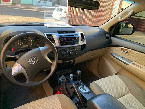 Imagem 7 de 11 de Toyota Hilux Sw4 Sr 4x2 2.7 Aut 2015