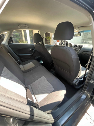 Volkswagen Vento 1.6 Confortline At