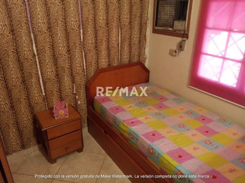 Imagen 16 de 21 de Liliana Martinez Remax Vende Casa En Las Morochas Con Piscina. Excelente Potencial Cd 135669