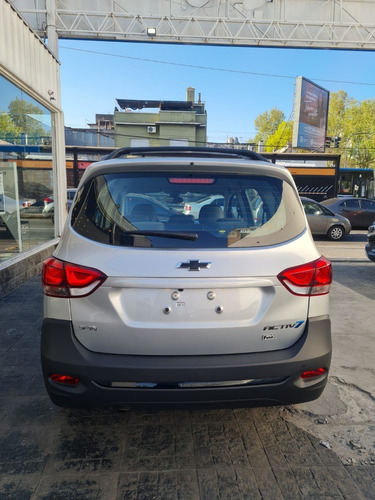 Imagen 4 de 15 de Nueva Chevrolet Spin Activ 2023 7 Asientos Automati 0km Sma5