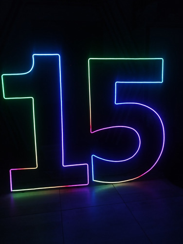 Alquiler De Número 15 Led Para Evento