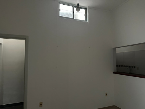 Alquiler Apartamento Al Frente Ideal Para Consultorio