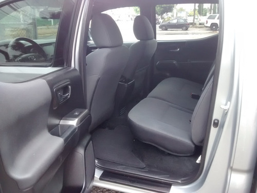 Imagen 10 de 15 de Toyota Tacoma 2018