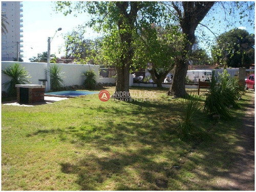 Casa En Muy Buena Ubicacion- Ref: 4280