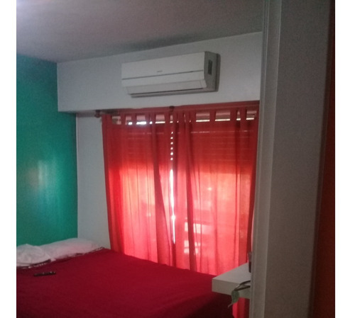 Dos Departamentos Tipo Casa De 3 Ambientes Remodelados Multi Familiar Desarrollados En Pb Y Pa Villa Lugano Caba Oportunidad