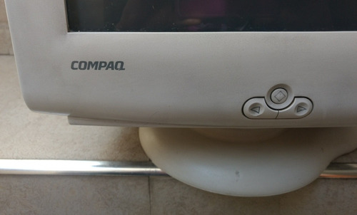 Monitor Compaq Mv540