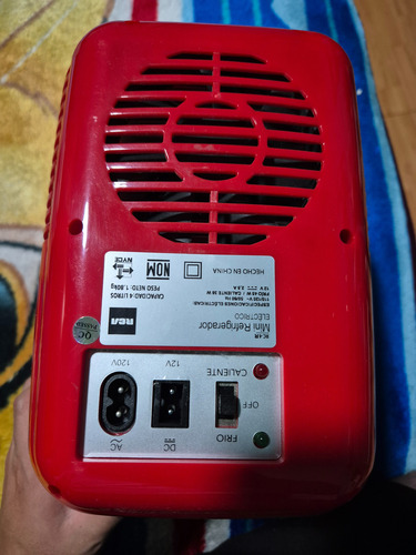 Refrigerador Rca Rfr469 Mini Bar Modelo Rc-4r Rojo (Usado)