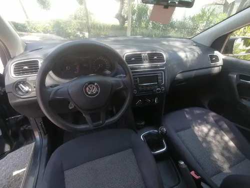 Volkswagen Polo 1.6 Mt