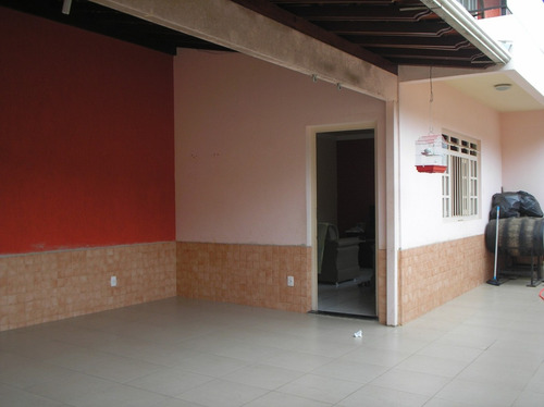 Imagem 5 de 14 de Casa De Luxo Iguaçu. 03 Quartos Com Suite