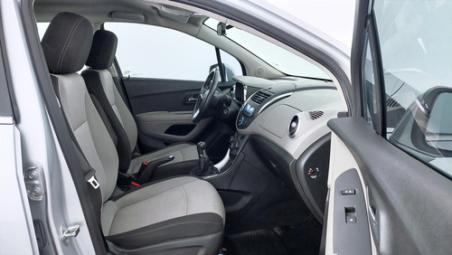 Imagen 9 de 21 de Chevrolet Tracker 1.8 Ltz Fwd Mt 140cv - 185778