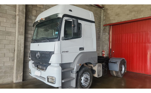 Mercedes Benz 2040 Tractor Corto C/plato 4x2 Año 2012