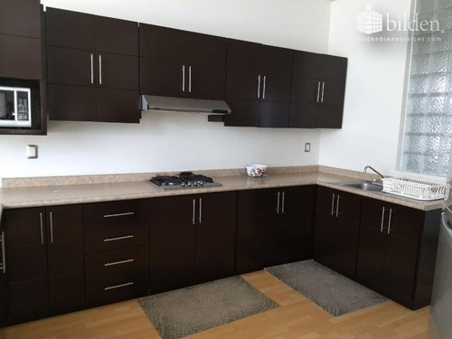 Imagen 2 de 12 de Casa Sola En Renta Alexa