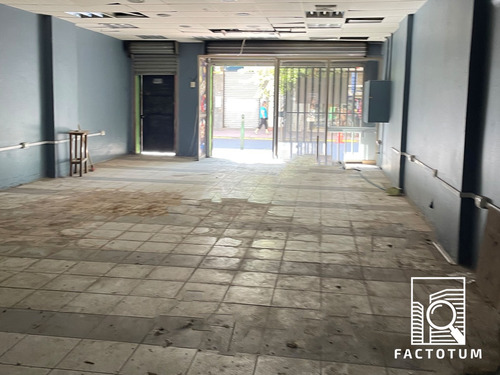 Factotum Inmo Comercial Arrienda Local Comercial De 300 M2 