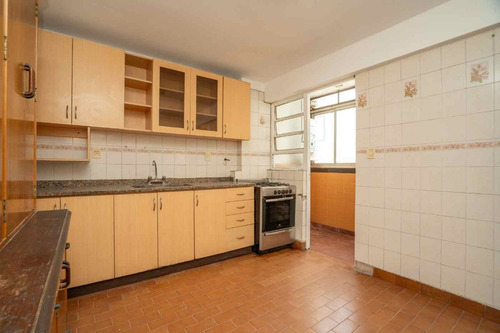 Venta 4 Ambientes C/balcón Flores Apto Credito