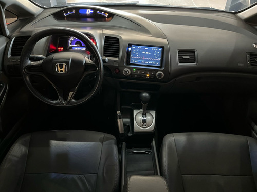 Honda Civic 1.8 Lxs Flex Aut. 4p