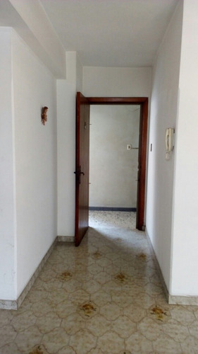 Imagen 9 de 13 de Apartamento En Venta En La Urbanización Vista Alegre, Dtto C