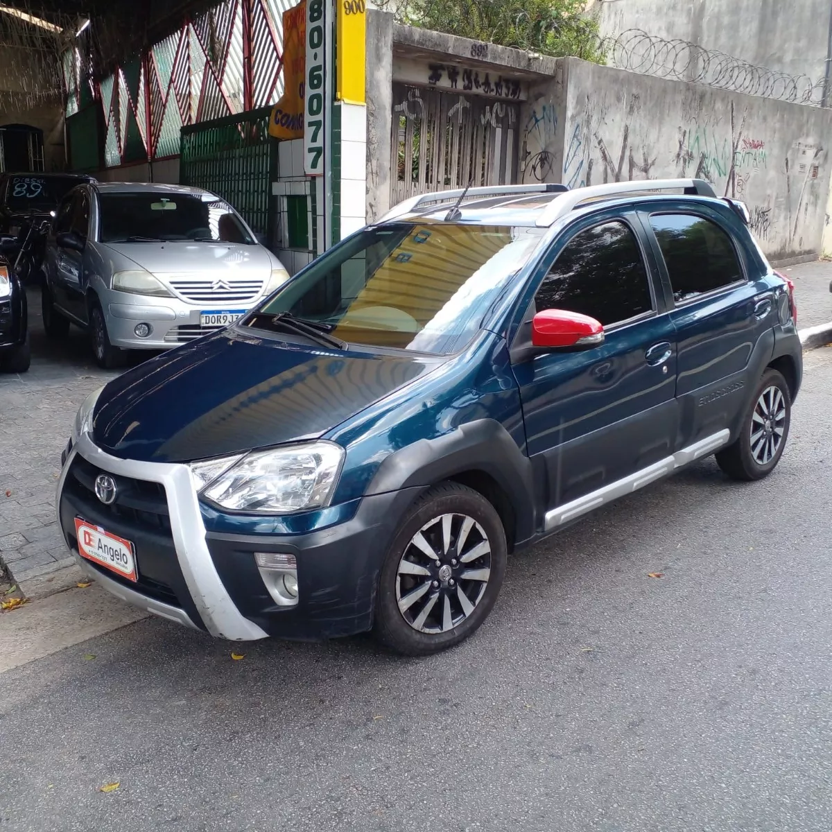 Toyota Etios Cross