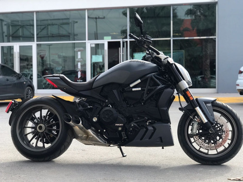 Imagen 3 de 3 de Ducati Xdiavel Liquid Concrete 2020