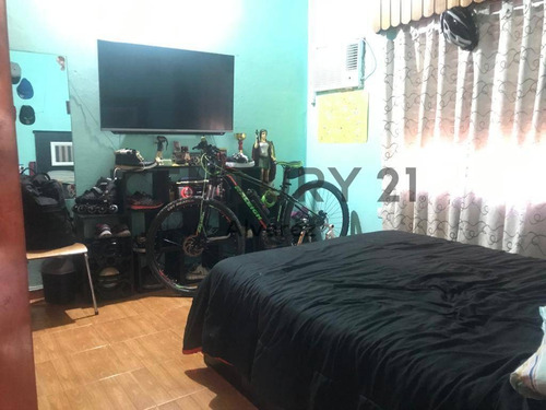 Imagen 11 de 18 de Venta De 3 Propiedades En Bloque Sobre Amplio Lote En Burzaco. 311m2