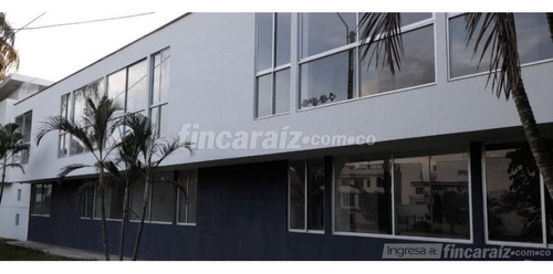 Venta Edificio De 1200mts2 En Limonar, Sur De Cali 7822.