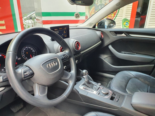 Imagem 8 de 14 de Audi A3 Sedan Ambiente S-drive 1.4 Ano 2015/2016