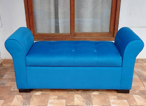 Imagen 1 de 8 de Banqueta Baúl Sofia