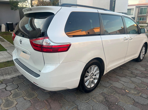 Toyota Sienna 3.5 Xle V6 Qc At