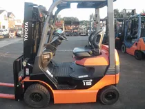Comprar Autoelevador Toyota 1500k Electrico 