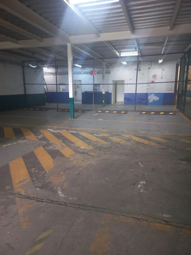 Imagen 4 de 6 de 1600m2 De Bodega Mas 600m2 De Patio, Oficinas