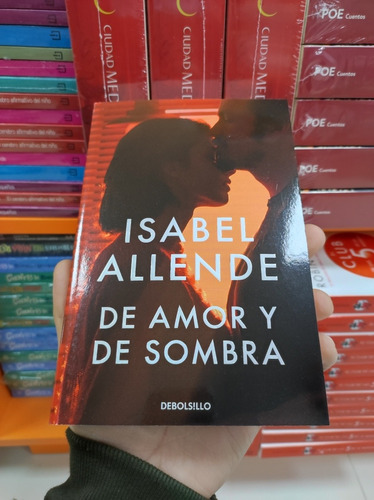 Libro De Amor Y De Sombra - Isabel Allende - Debolsillo Nuev