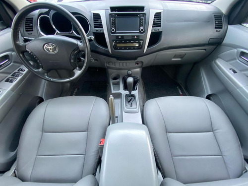 Toyota Hilux Cd4x4 Srv