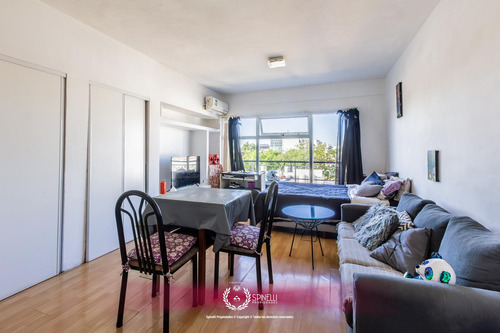 1amb · 34m² · Cochera! Baulera! Balcón Contrafrente! Cámaras! Parrilla Solarium!