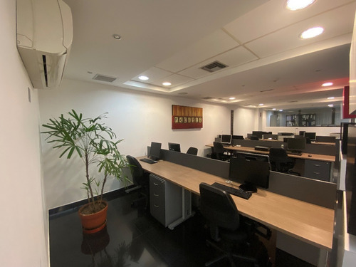 Imagen 18 de 21 de Oficina En Venta La Urbina