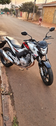 Imagem 1 de 9 de Honda Cb250f Twister