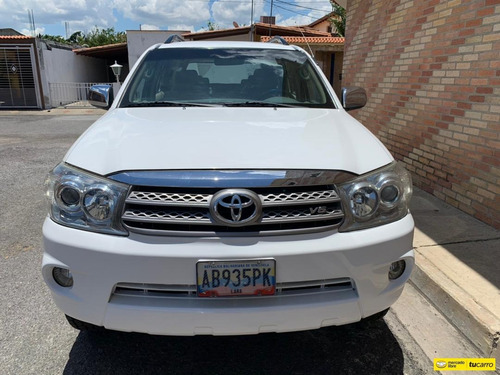 Toyota Fortuner Sr 4x2