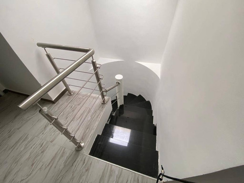 Imagen 13 de 19 de En Venta Townhouses Casa Verde La Cumaca San Diego, Pozo Y Planta Al 100% Codigo 165113 Niurka 04148321738