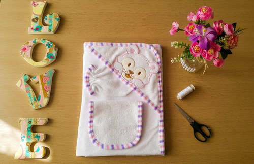 Toalla Para Bebe 100% Algodón + Accesorios