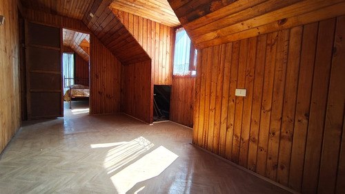 Casa En Venta De 3 Dorm. En Horcón