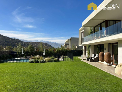 Casa Venta 4 Dormitorios Lo Barnechea Condominio Los Bravos