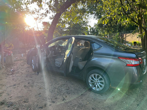 Nissan Sentra 1.8 Sense Mt