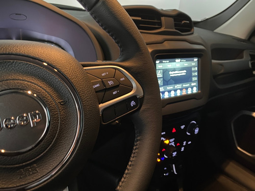 Imagen 10 de 20 de Jeep Renegade 2022 1.8 Sport At 6-bb