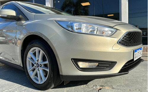 Ford Focus III 1.6 S