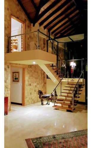 Se Vende Casa 620m2 5h/6b/7p Sartenejas