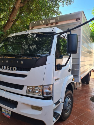 Imagen 1 de 5 de Camion Cava Iveco Vertis