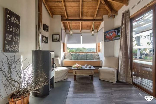 Villa Serrana /// Alquiler // Hermosas Cabañas