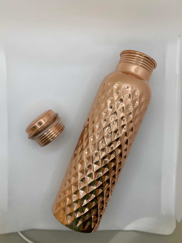 Imagen 6 de 10 de Botella De Cobre 1lt Sin Fugas, Antibacteriana, Ayurvédica