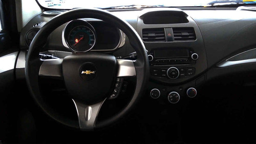 Imagen 6 de 9 de Chevrolet - Spark 2017