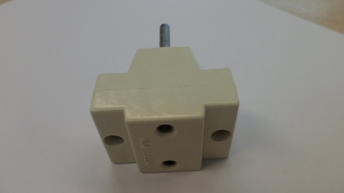 Adaptador Triple Para 2 Patas Redondas Nacionales E1570